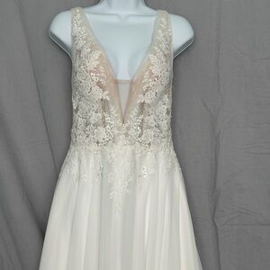 Lillian West bridal dress NWT